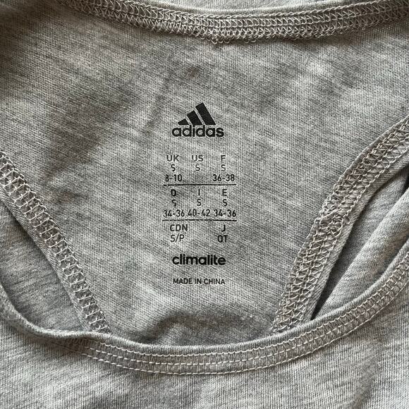Adidas Gray Muscle Athletic Tank Top Size Small (8-10) - Picture 6 of 13